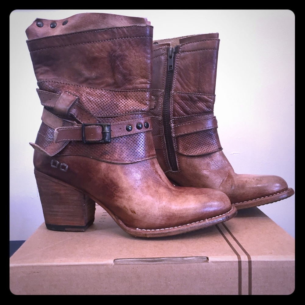 BedStu Rowdy Bootie NWT